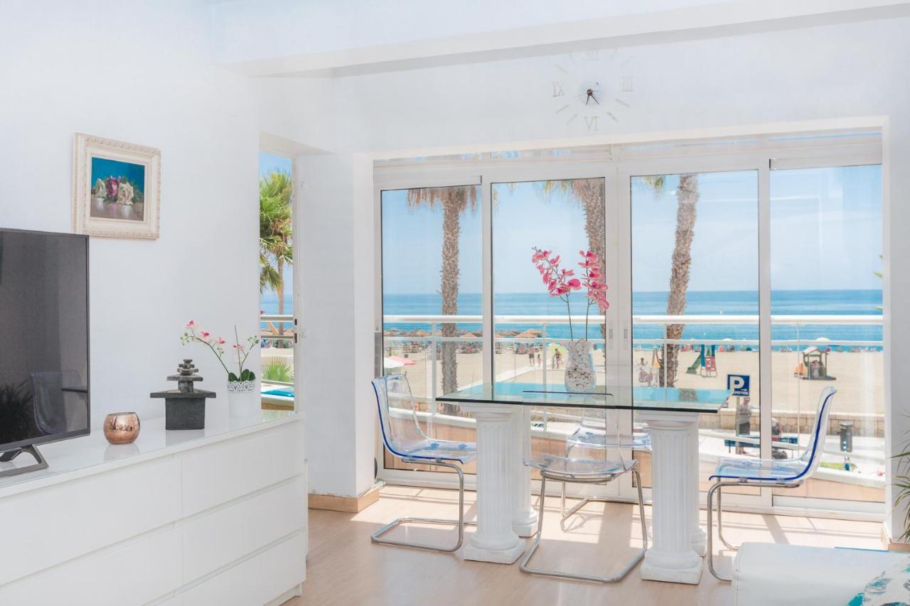 Apartamento Lujo Frente Al Mar Centro De Malaga Exterior photo